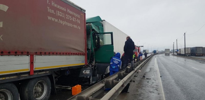 В Чувашии водитель автопоезда предстанет перед судом за ДТП с другим большегрузом